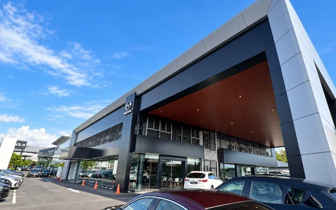 Mazda Beribi Showroom, Grand Auto