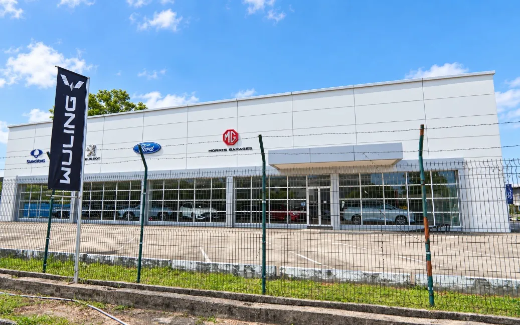 Premier Motors Kuala Belait Showroom, Premier Motor